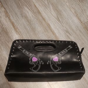 Lux De Ville pistol heart clutch